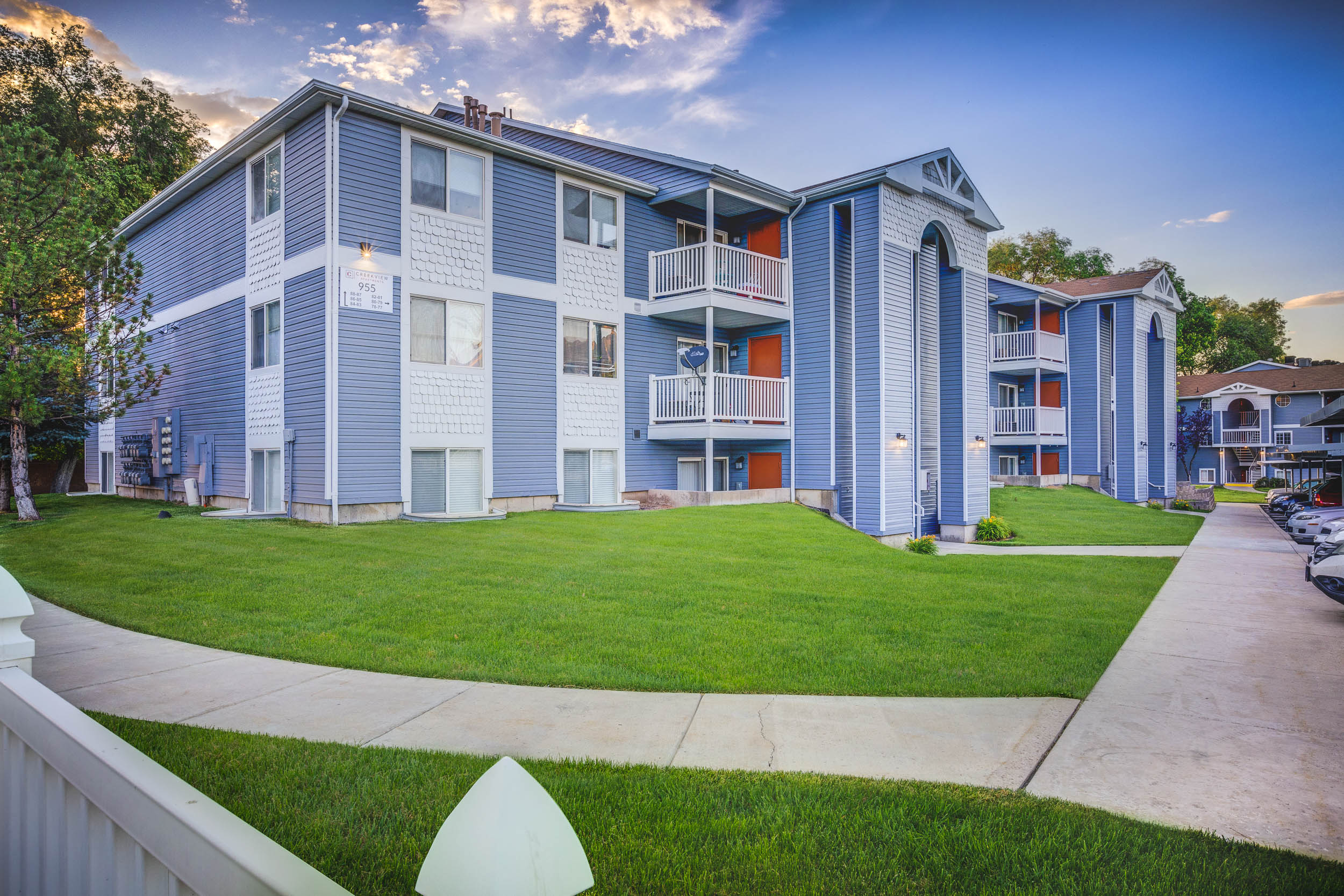 Photos and Video of Creekview Apartments in Midvale, UT